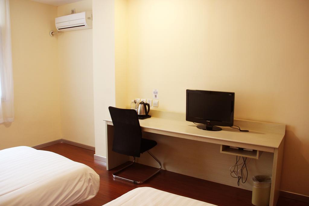 Hanting Express Wuxi Dongjiang Xindong Square Wuxi (Jiangsu) Exterior photo